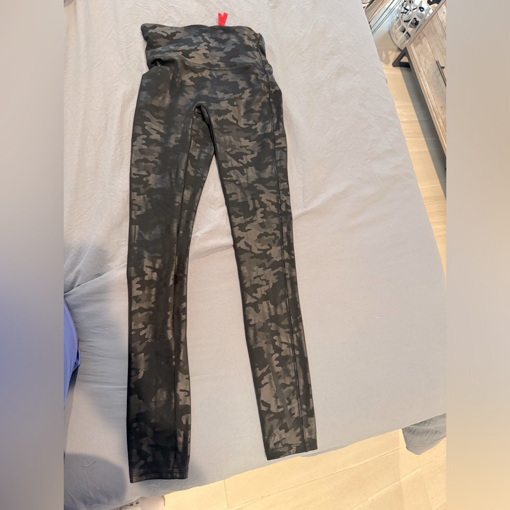 Spanx leggings camouflage